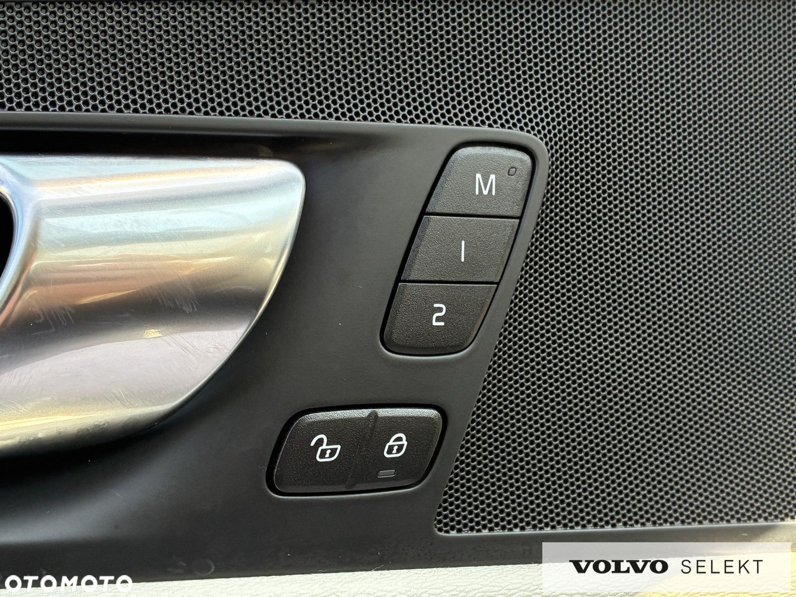 Volvo XC 60 - 24