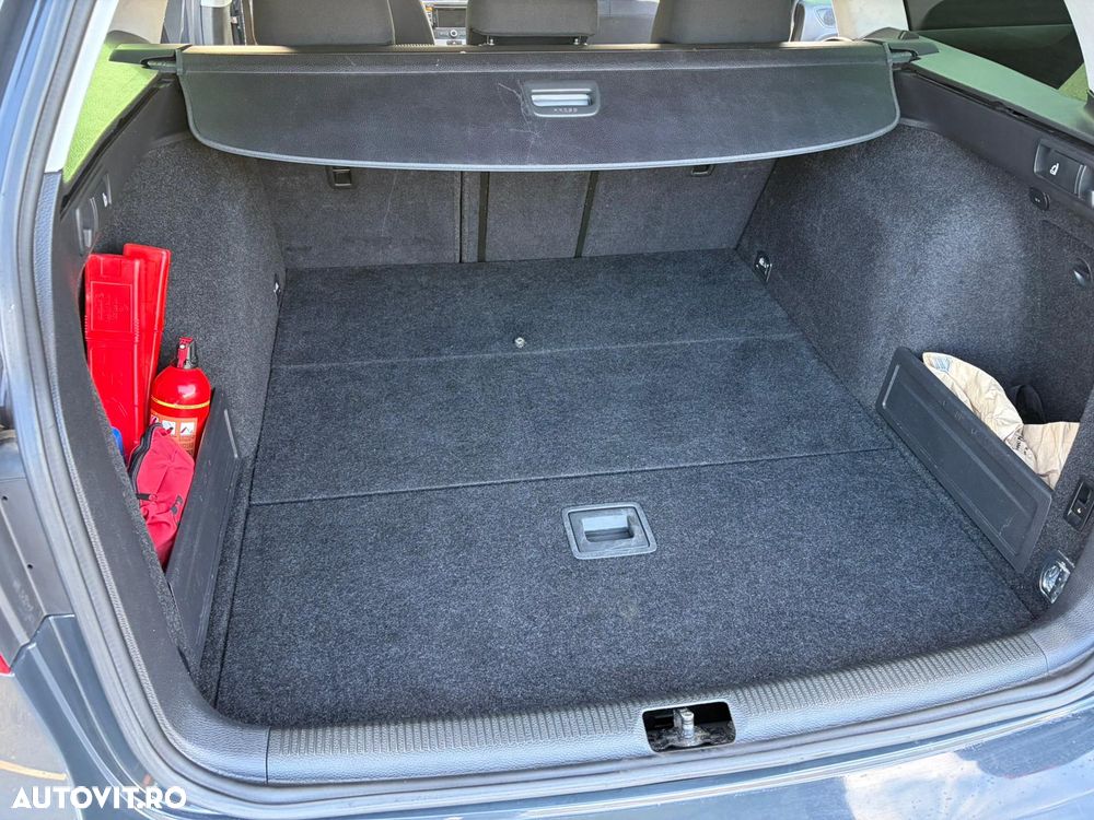 Volkswagen Passat 2.0 Blue TDI SCR Comfortline - 10