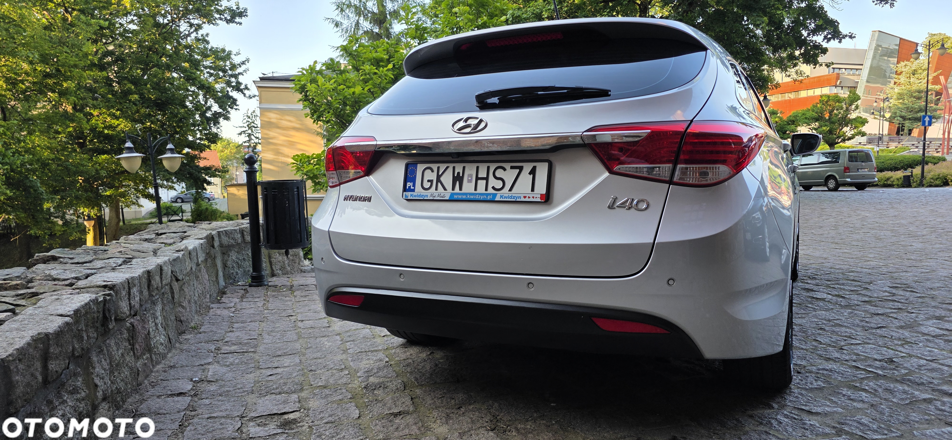 Hyundai i40 Kombi blue 1.6 Family+ - 27