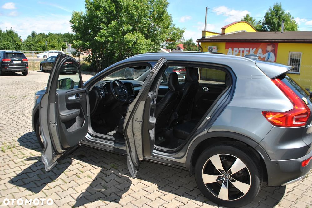 Volvo XC 40 B5 B AWD Geartronic Inscription - 8