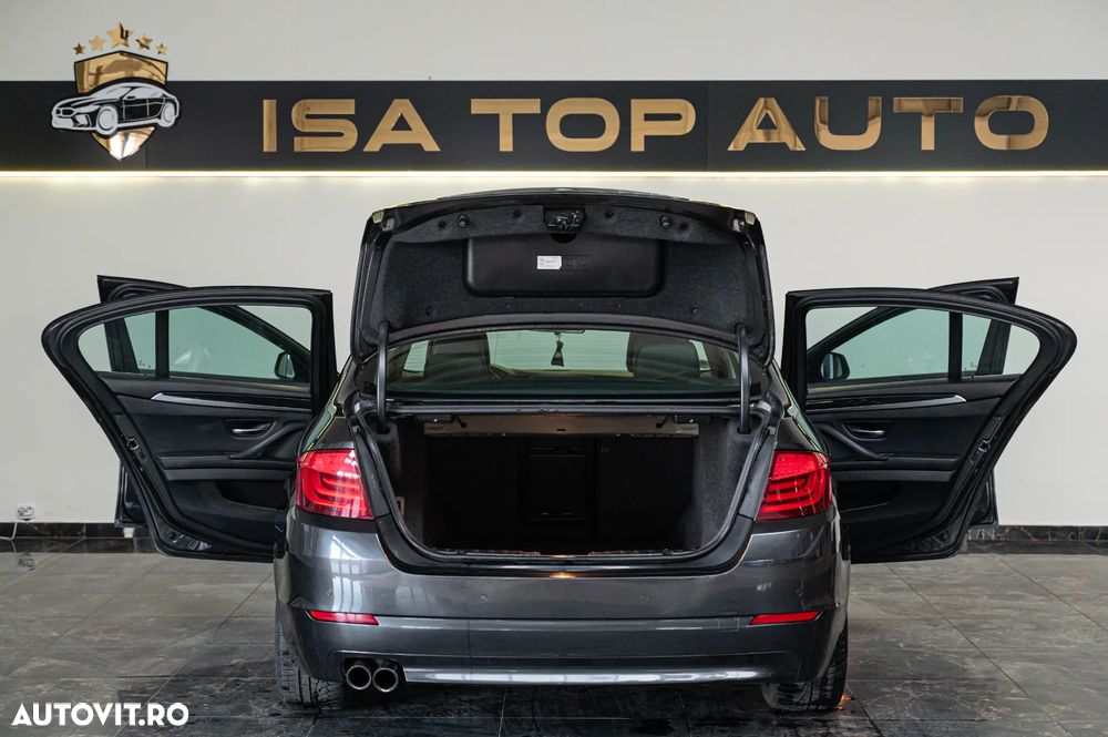 BMW Seria 5 520d Sport-Aut. - 3