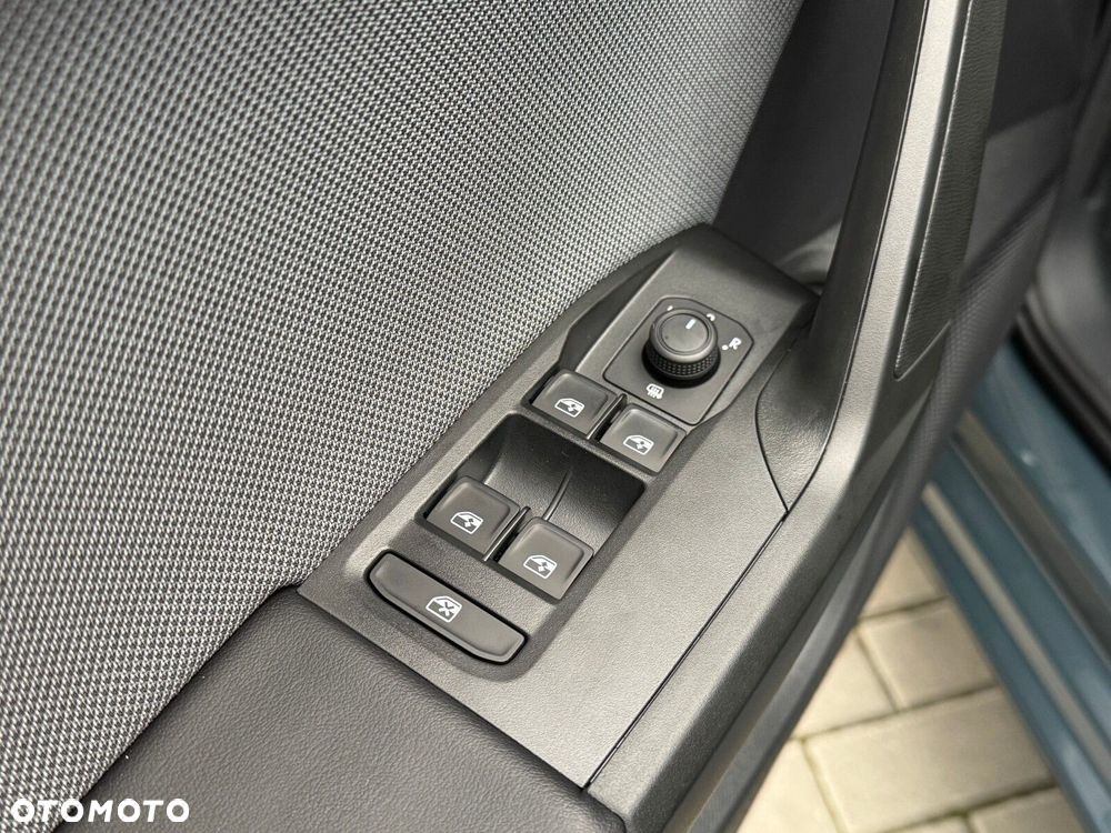 Seat Leon 1.5 eTSI mHEV Style DSG - 15