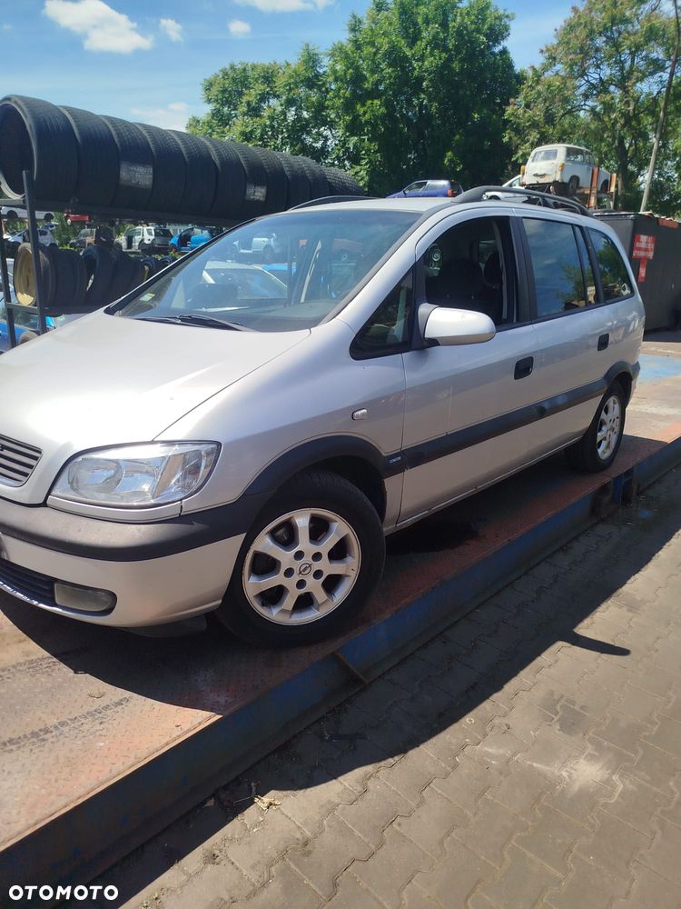 Opel Zafira A na części. - 2