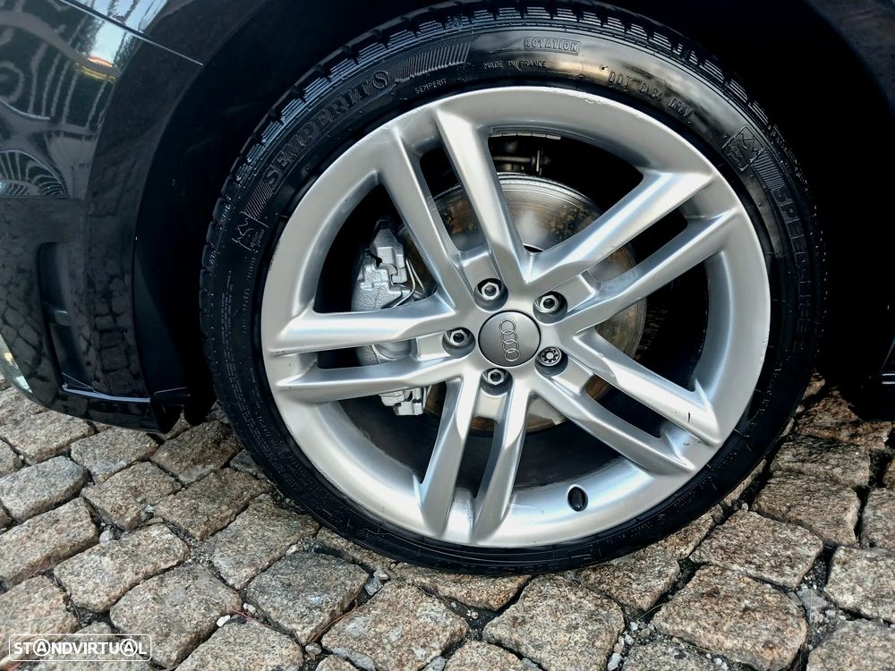 Audi A1 Sportback 1.6 TDI S-line - 12