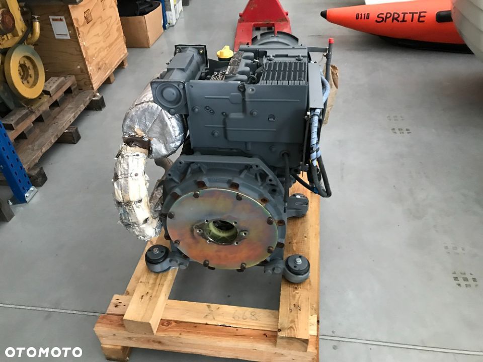 SILNIK DEUTZ D2011 L 02 jak nowy 14500 netto - 4