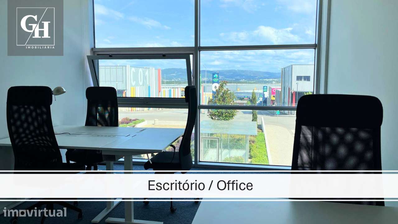 Escritório Equipado para 2 ou 3 Pessoas — Famalicão Central Park - Grande imagem: 4/13