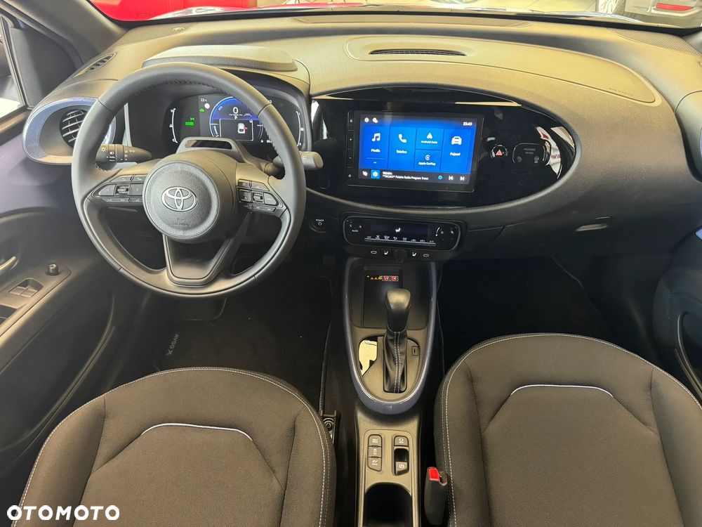 Toyota Aygo X Hybrid 1.5 Style e-CVT - 9
