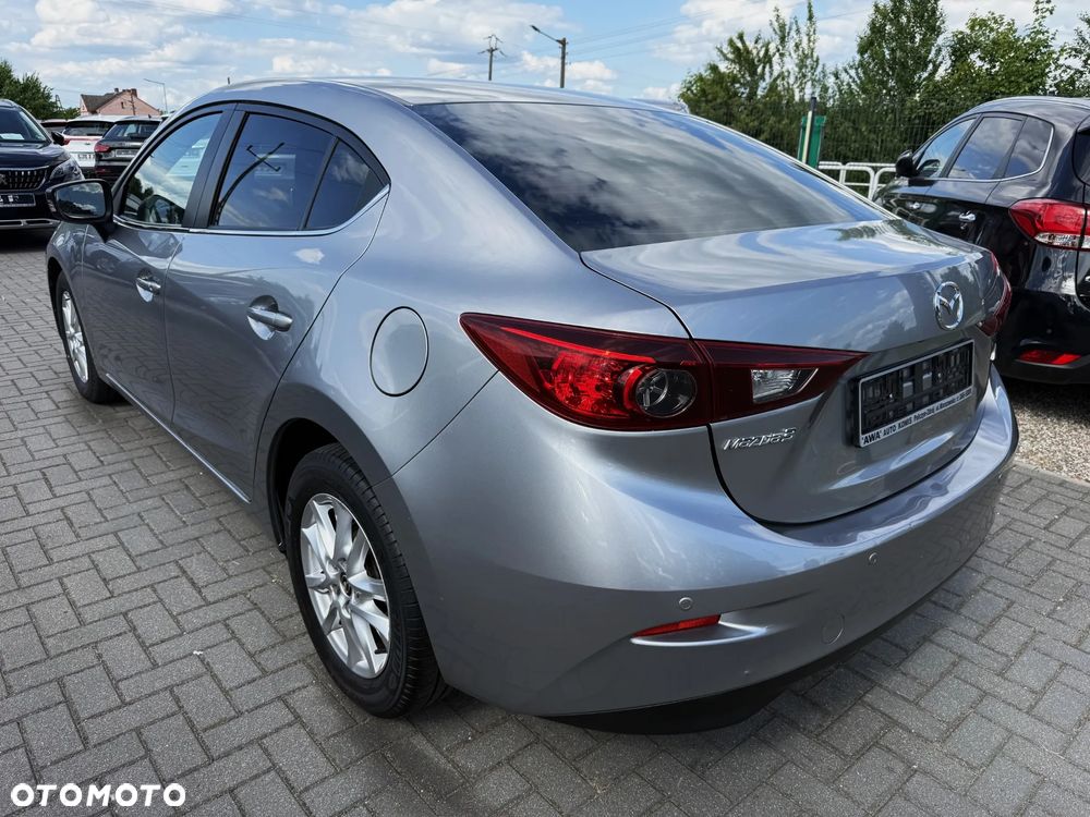 Mazda 3 - 6
