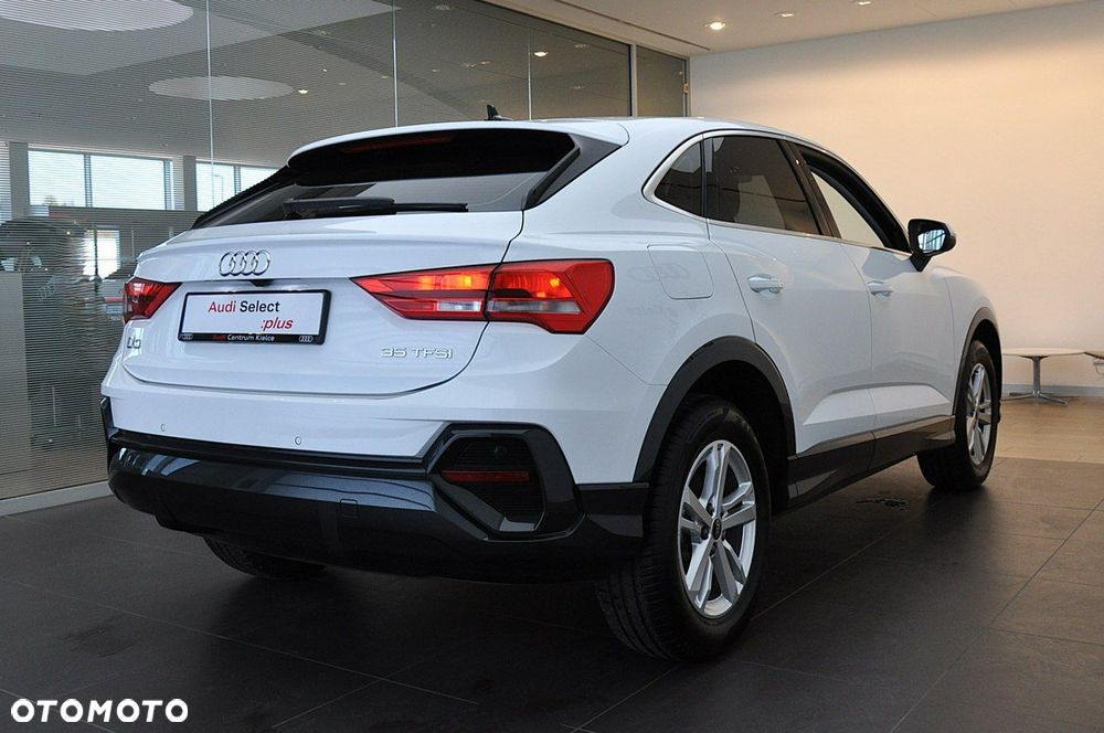 Audi Q3 Sportback - 4