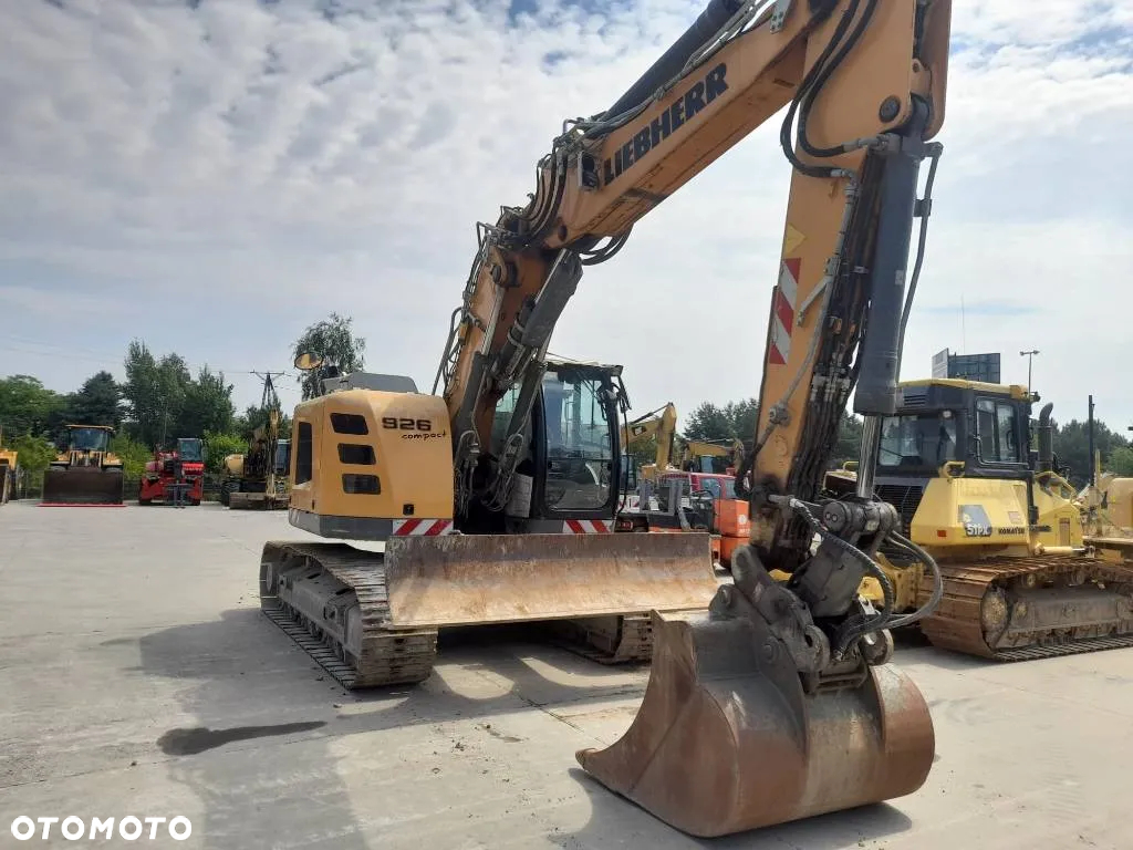 Liebherr R926 Compact - 2