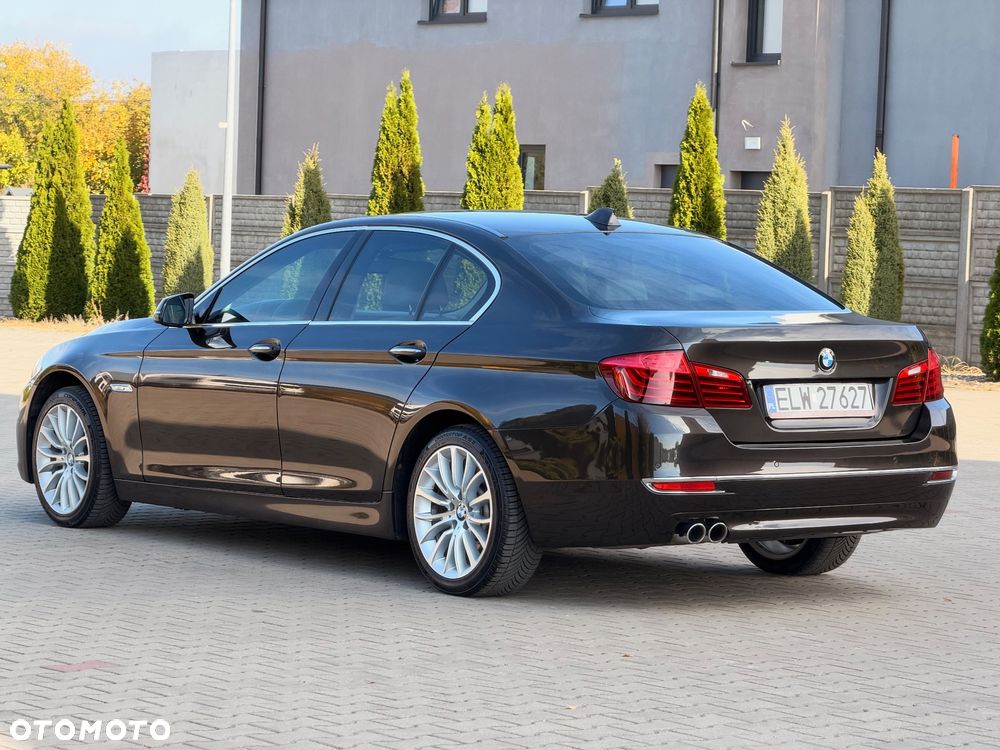 BMW Seria 5 530d xDrive Luxury Line - 10