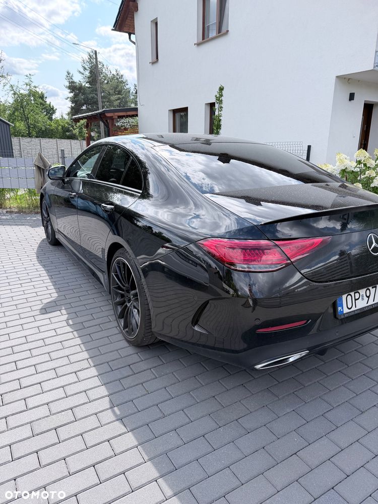 Mercedes-Benz CLS 300 d 4-Matic AMG - 4
