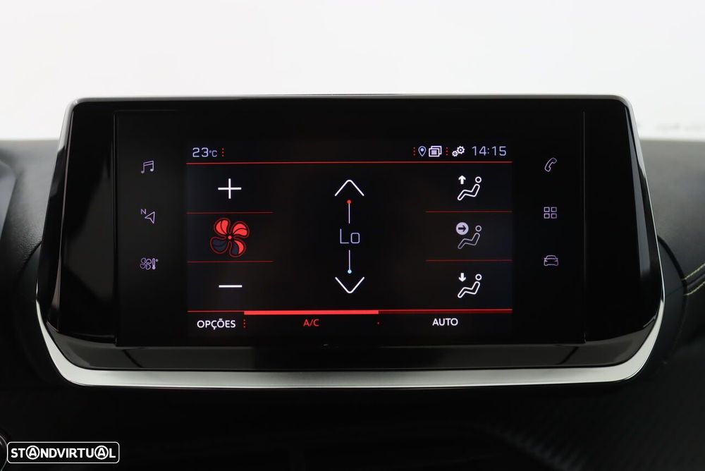 Peugeot 2008 PureTech 130 GT - 24