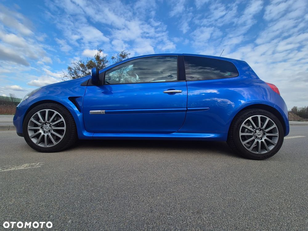 Renault Clio 2.0 16V Sport - 15