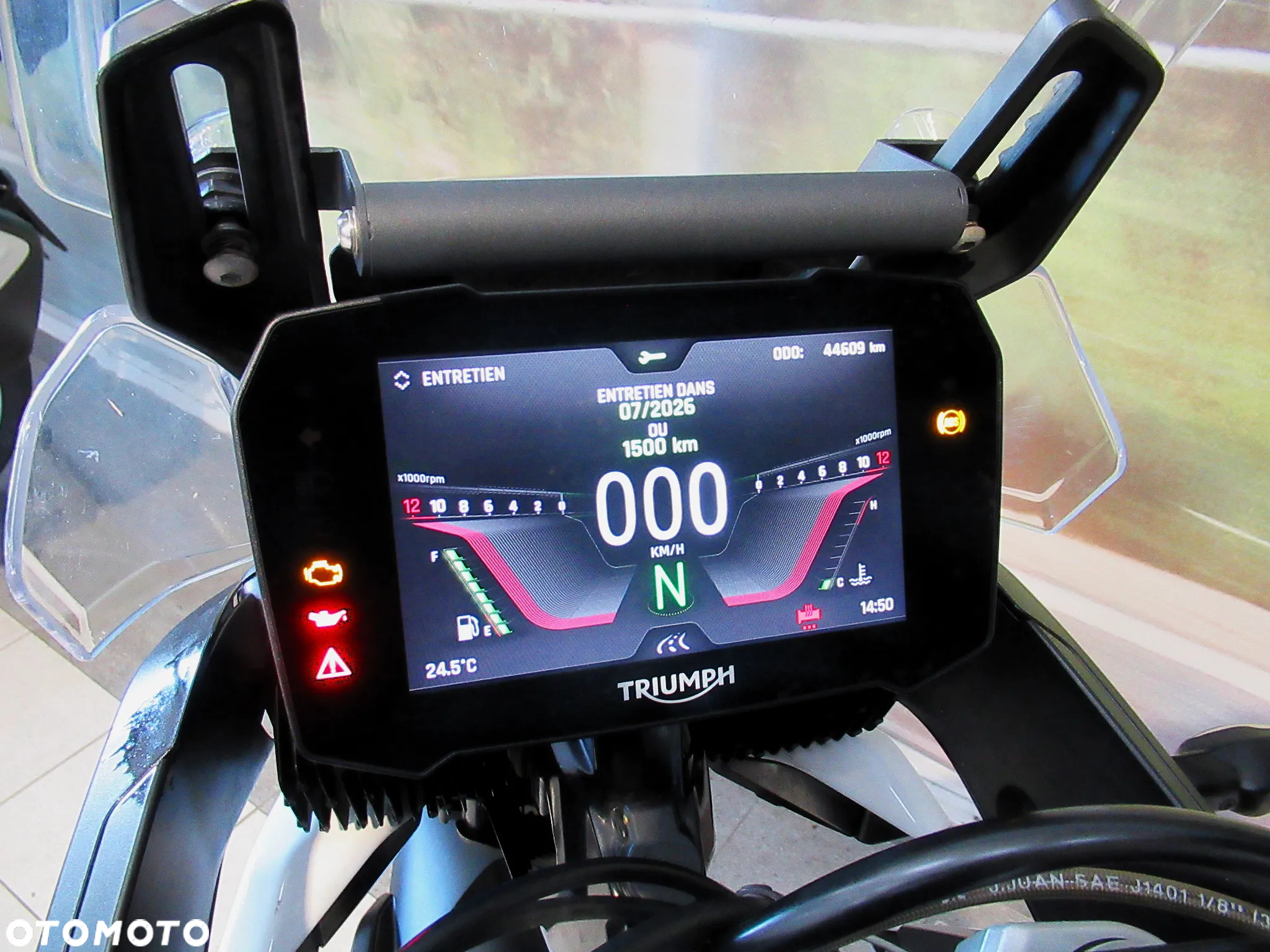 Triumph Tiger - 9