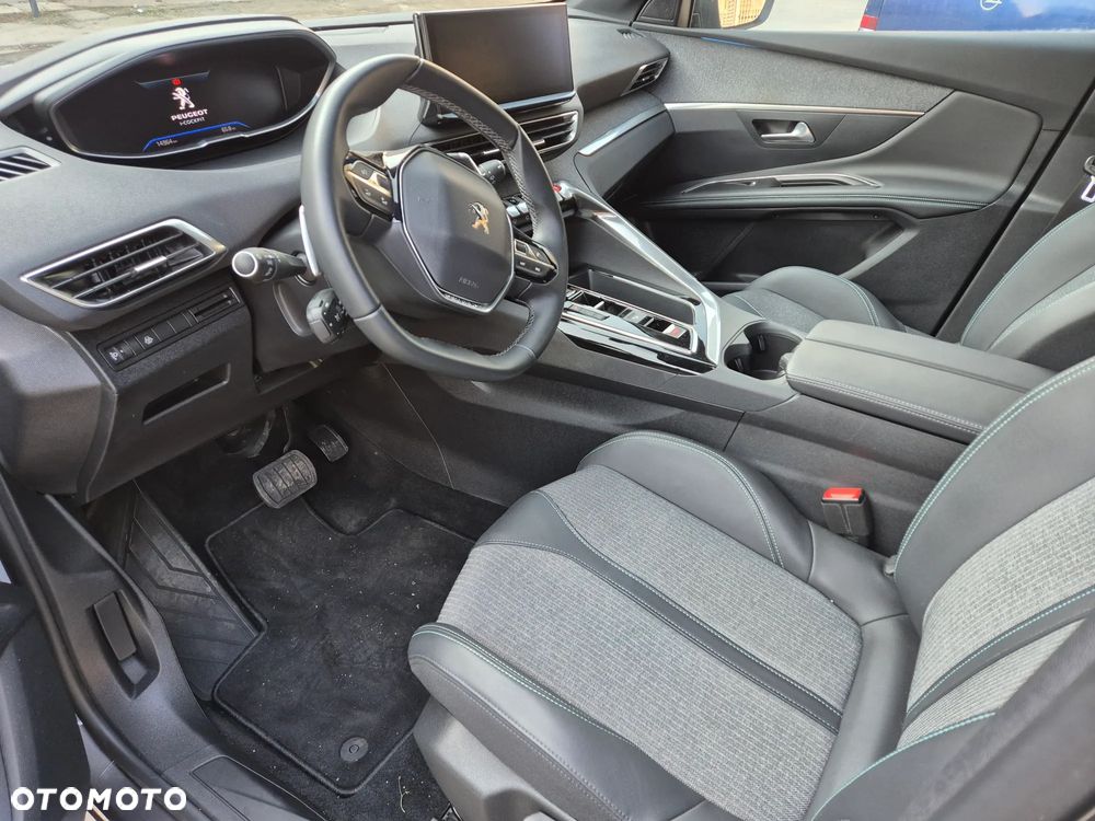 Peugeot 3008 1.2 PureTech Allure Pack S&S EAT8 - 6