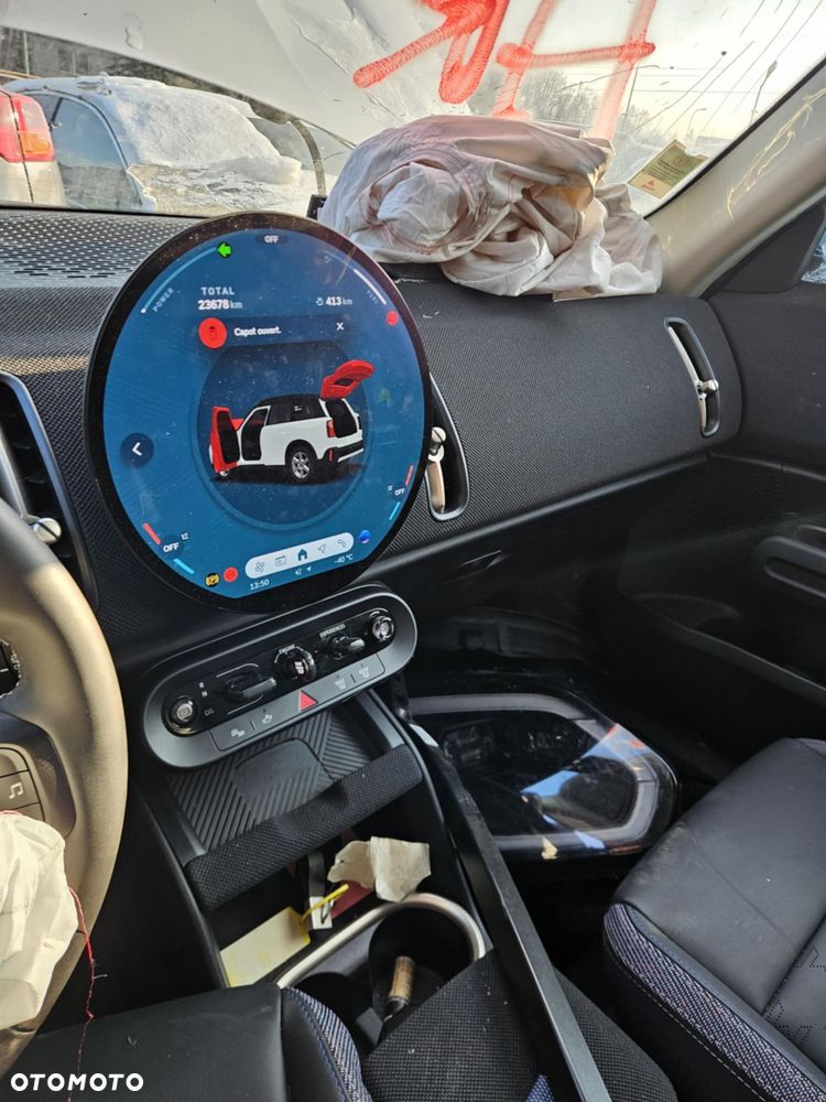 MINI Countryman C Classic Trim - 5