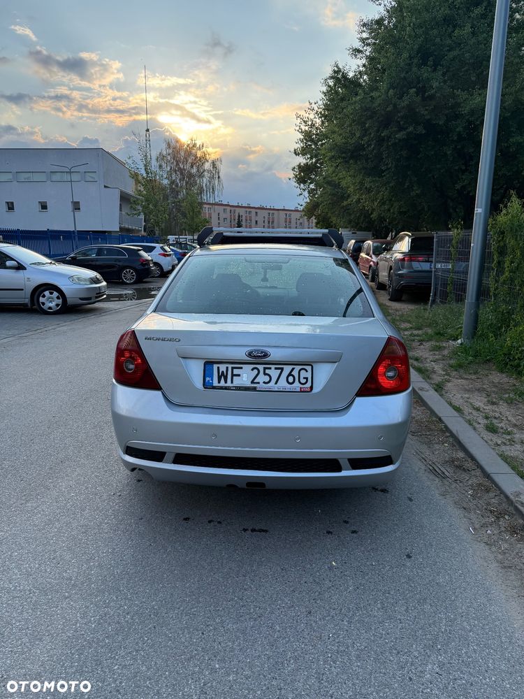 Ford Mondeo - 4