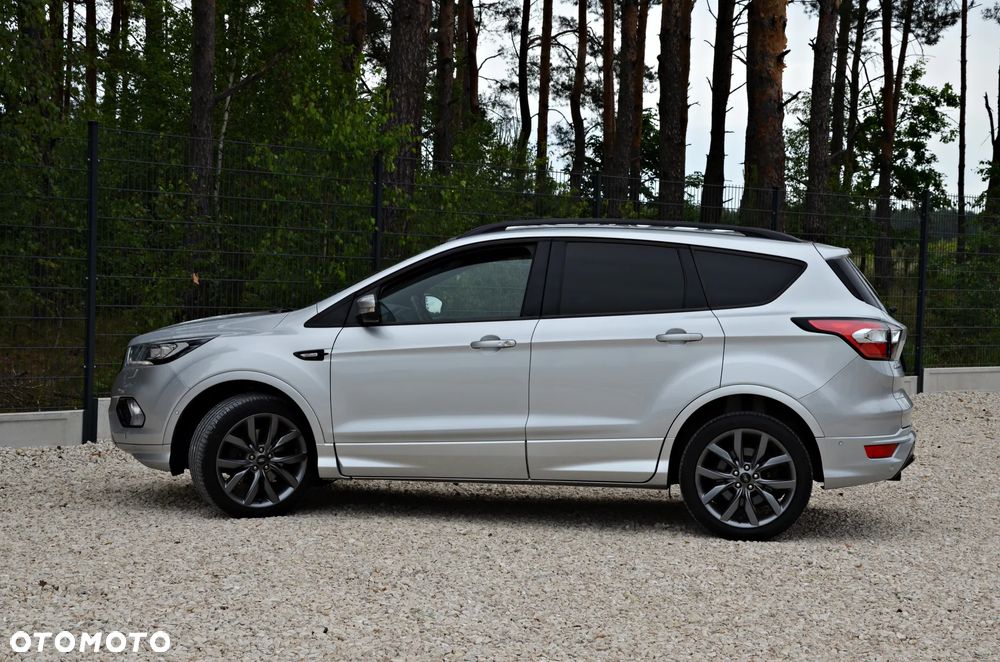 Ford Kuga - 22