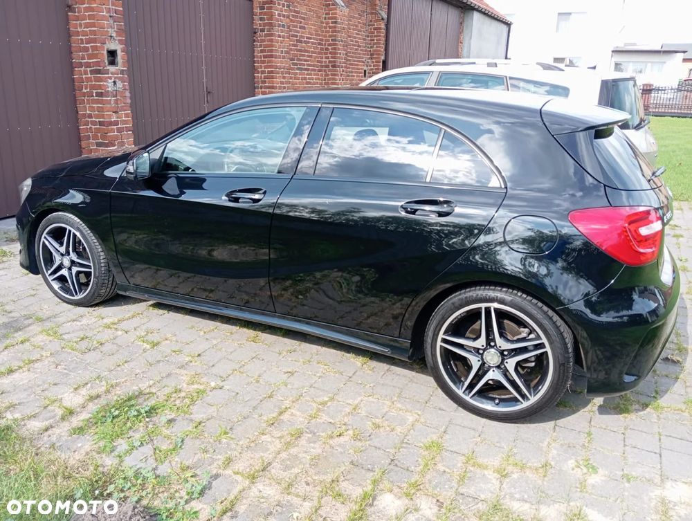 Mercedes-Benz Klasa A 220 4-Matic - 4