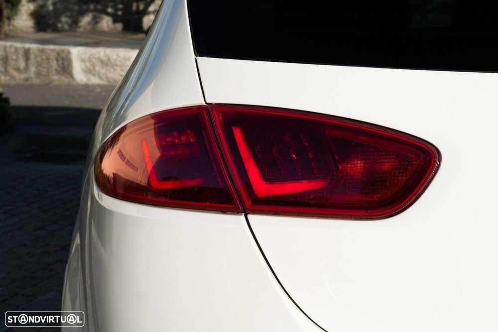 SEAT Leon 2.0 TDI FR DPF - 42