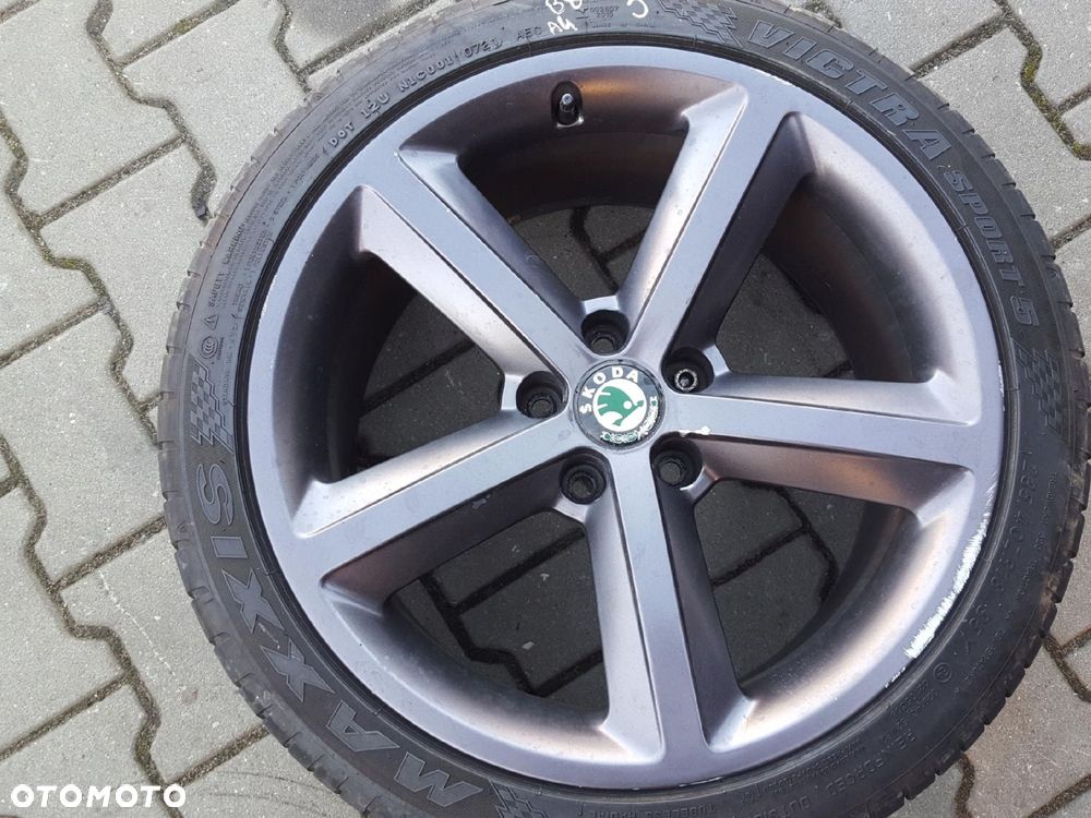 AUDI A4 B8 A5 8T FELGA ALUMINIOWA 18 5X112 - 2