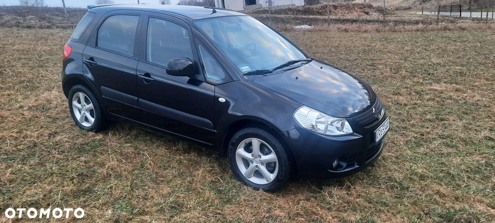Suzuki SX4 - 25