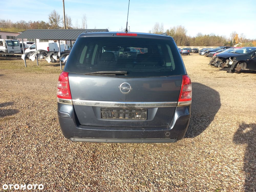 Opel Zafira B 1.6 16V 10r Z168 lift lampa tylna prawa lewa europa - 1
