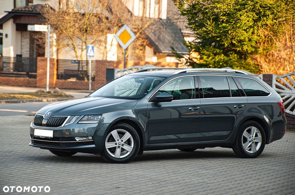 Skoda Octavia 2.0 TDI 4x4 DSG Style - 9