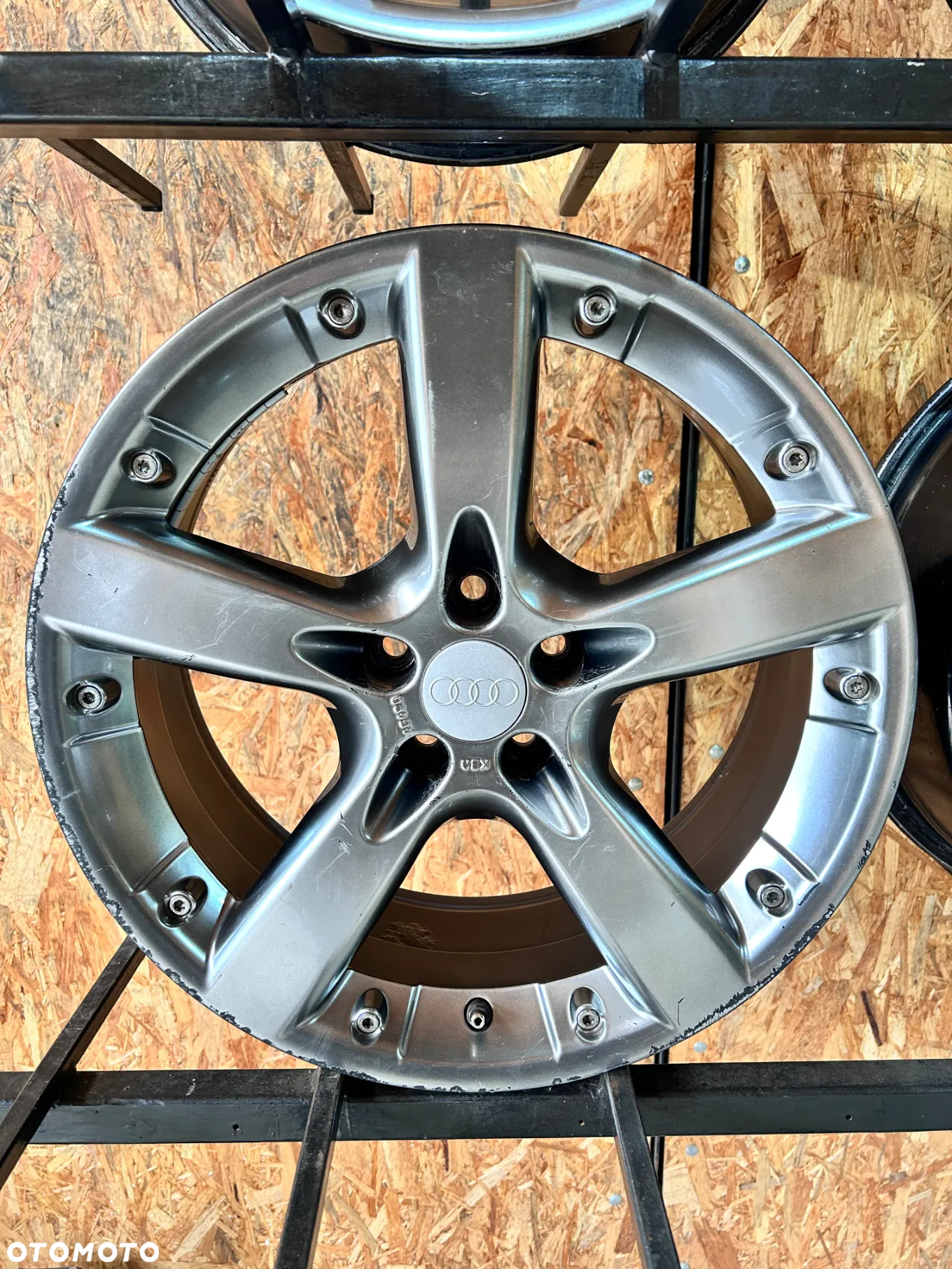 4 FELGI ALU. VW GOLF 4 , NEW BEETLE , BORA , SKODA OCTAVIA 1 , PT CRUISER , VW GOLF 3 GTi , AUDI A3 17'' 7,5J  ET35 - 8