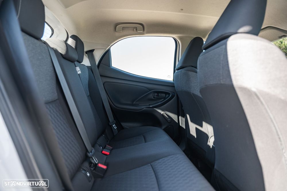 Toyota Yaris - 8