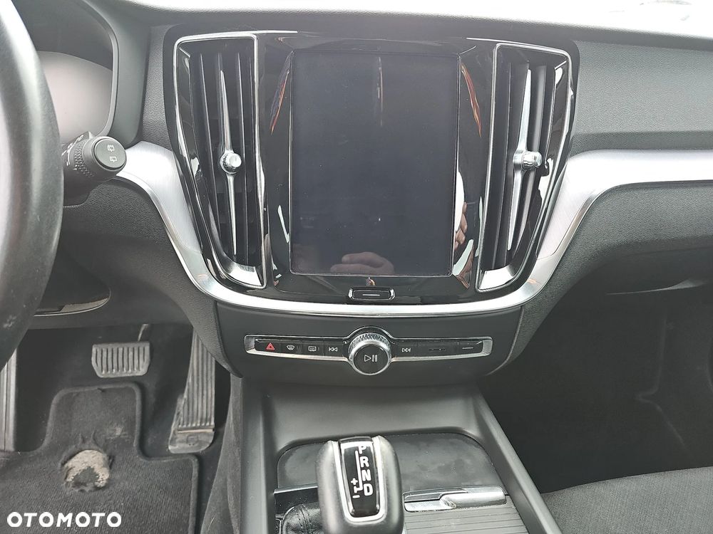 Volvo V60 D3 Momentum Pro - 14