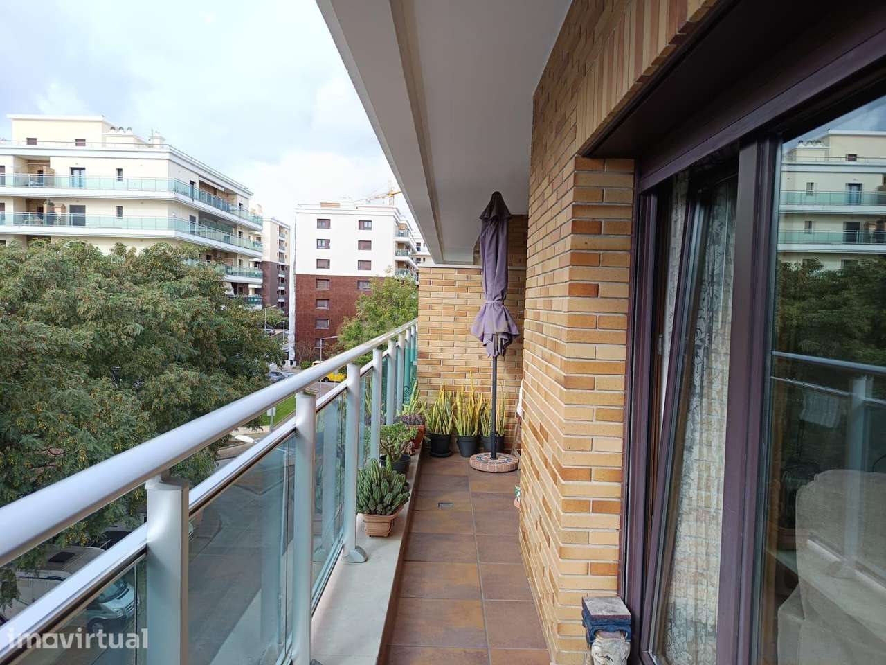 Terraços da Ponte - T3  com Varanda, Box e Vista Tejo - Grande imagem: 4/16