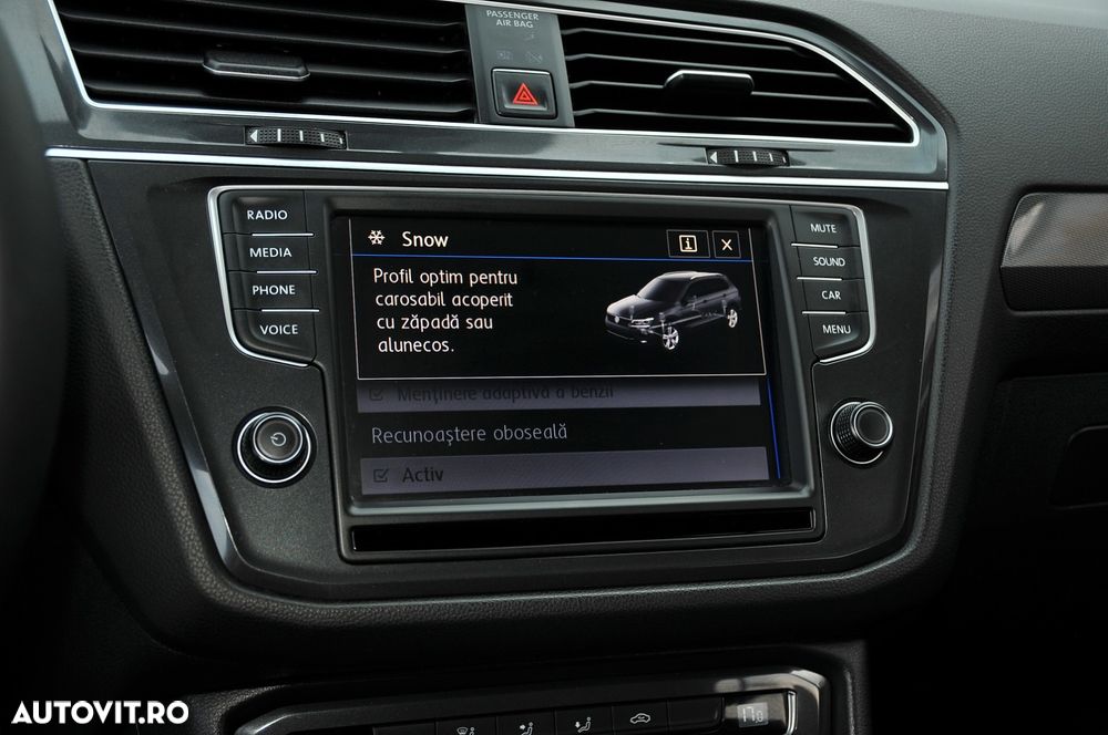 Volkswagen Tiguan 2.0 TDI DSG 4Mot Highline - 25