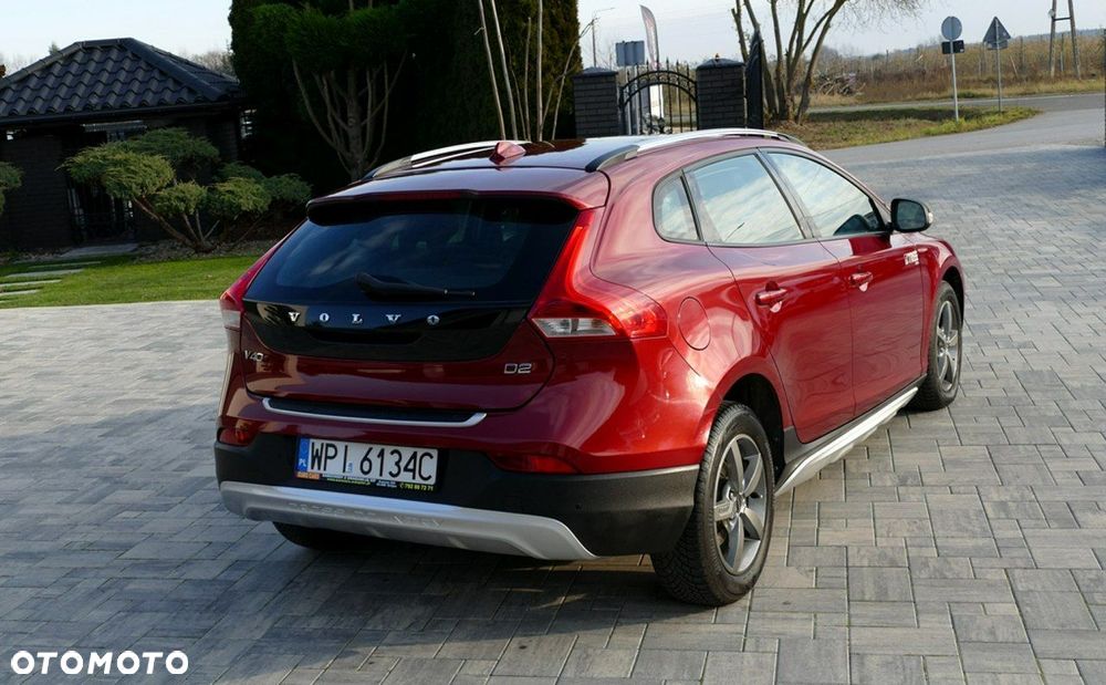 Volvo V40 Cross Country - 3