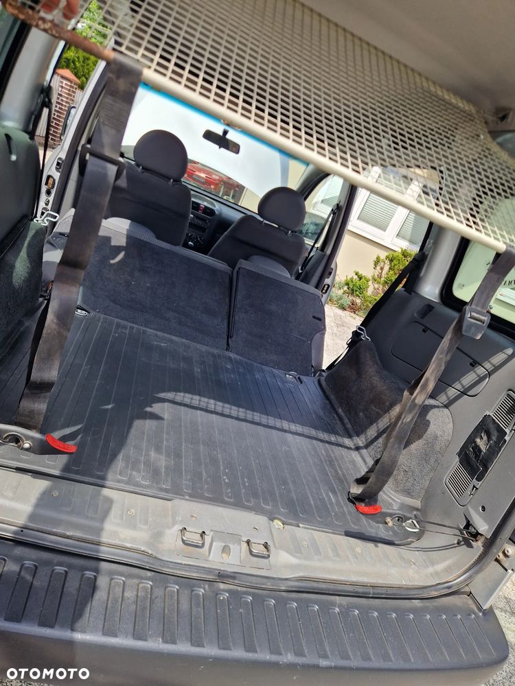 Opel Combo - 19