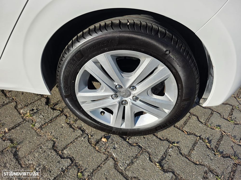 Peugeot 208 82 PureTech Style - 35