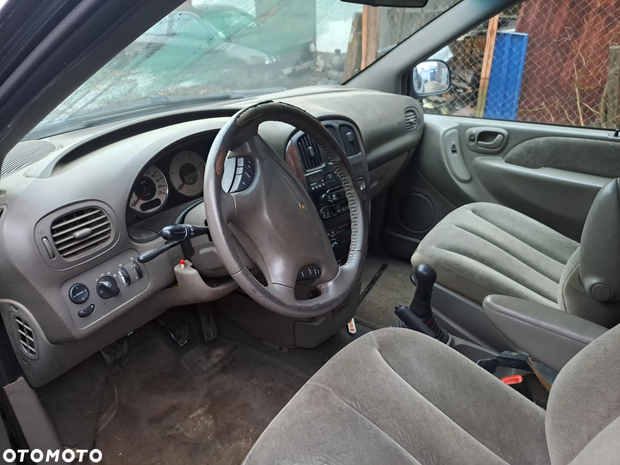 CHRYSLER GRAND VOYAGER 2,5 crd, CZĘŚCI, lampy, maska, błotnik, Alternator - 4