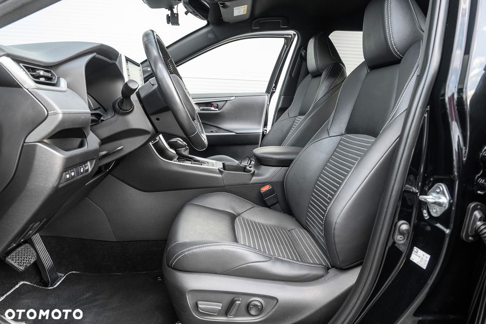 Toyota RAV4 2.5 Hybrid Black Edition by JBL 4x2 - 19