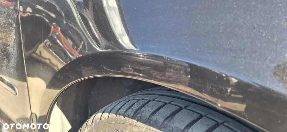 Volkswagen Golf V+ Błotnik Przód Przedni Prawy Kod Lakieru LC9Z - 15