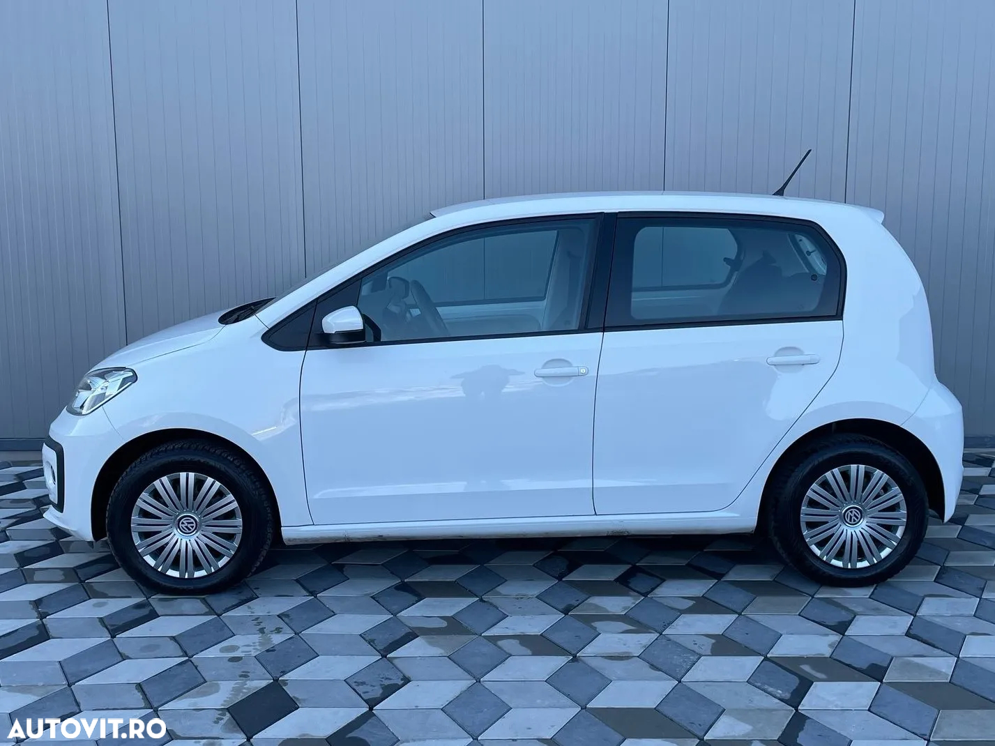 Volkswagen up! white style - 6