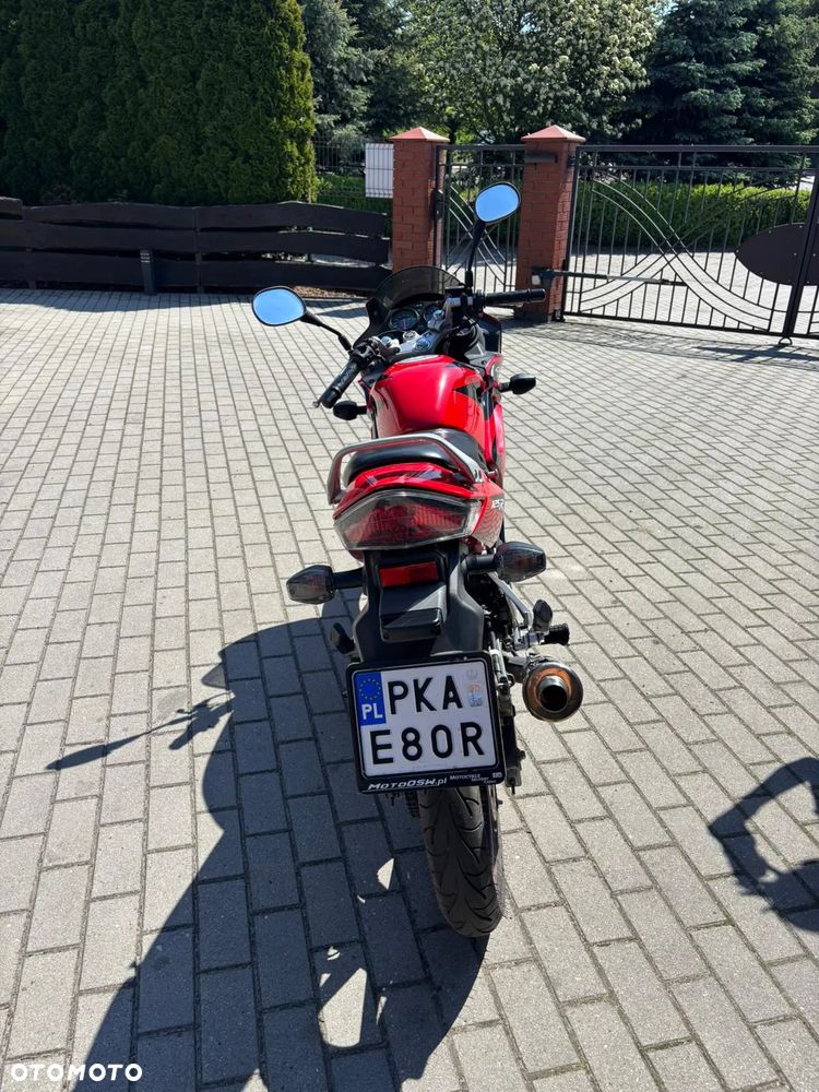 Honda CBR - 6