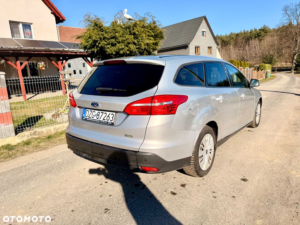 Ford Focus 1.0 EcoBoost Edition - 4