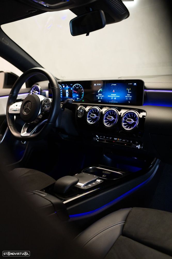 Mercedes-Benz CLA 250 e Shooting Brake AMG Line - 21