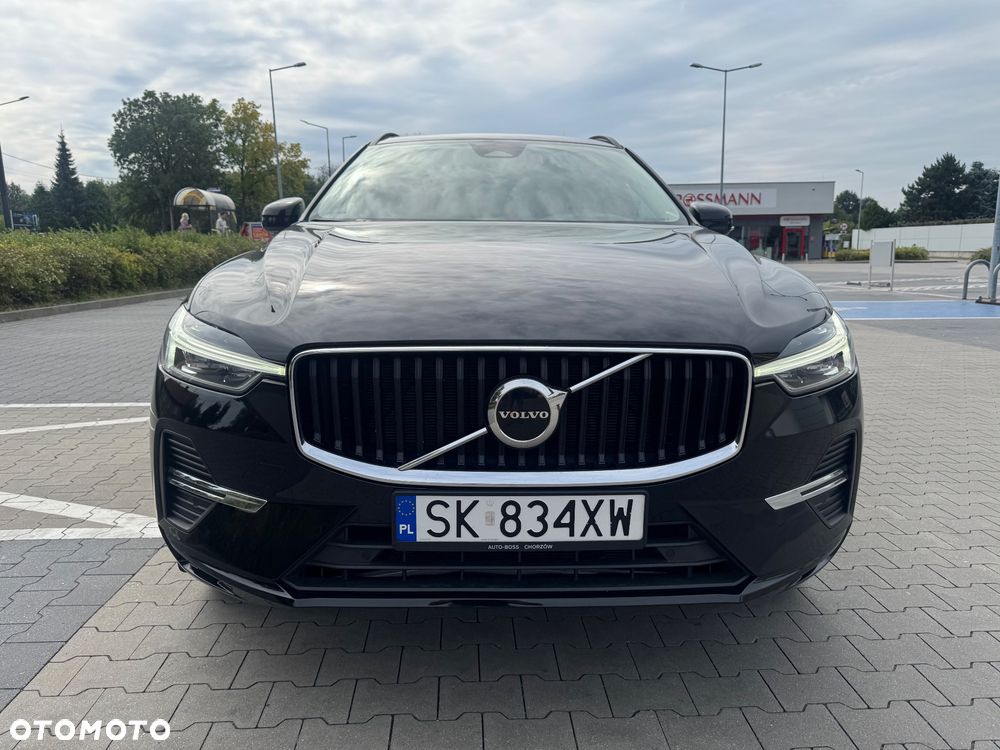 Volvo XC 60 B4 B Essential - 4