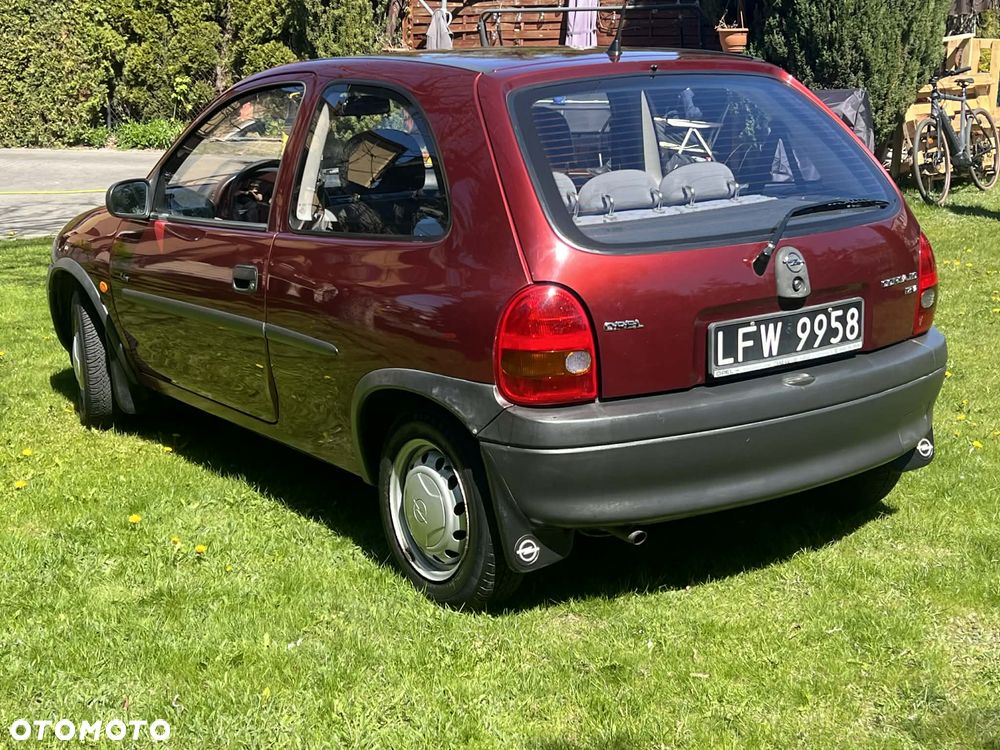 Opel Corsa 1.0 City 12v - 4