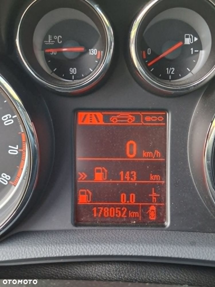 Opel Mokka 1.4 T Cosmo S&S - 9