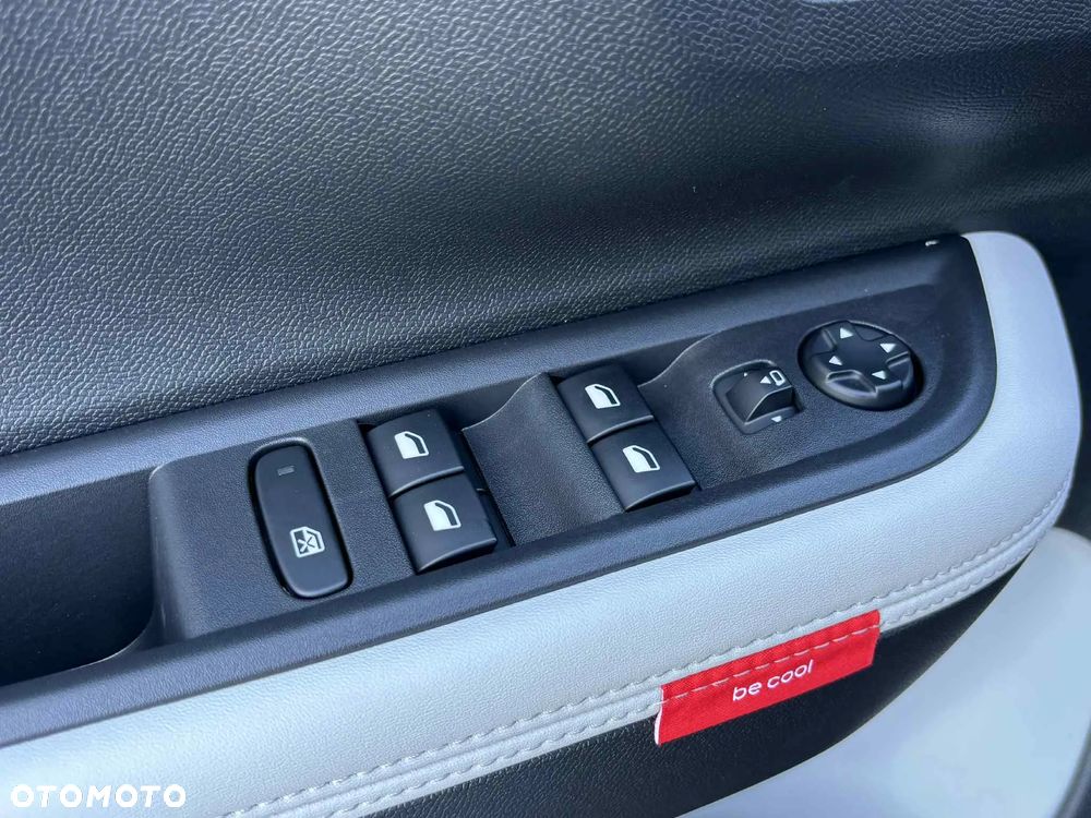 Citroën C3 e-C3 EV113 44.2kWh Max - 17