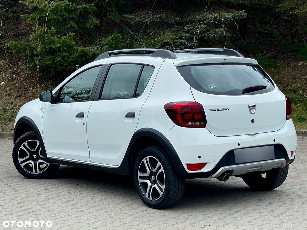 Dacia Sandero Stepway - 11