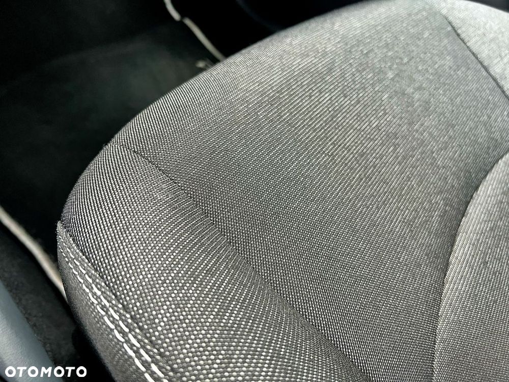 Toyota Corolla 1.8 Hybrid Comfort - 15